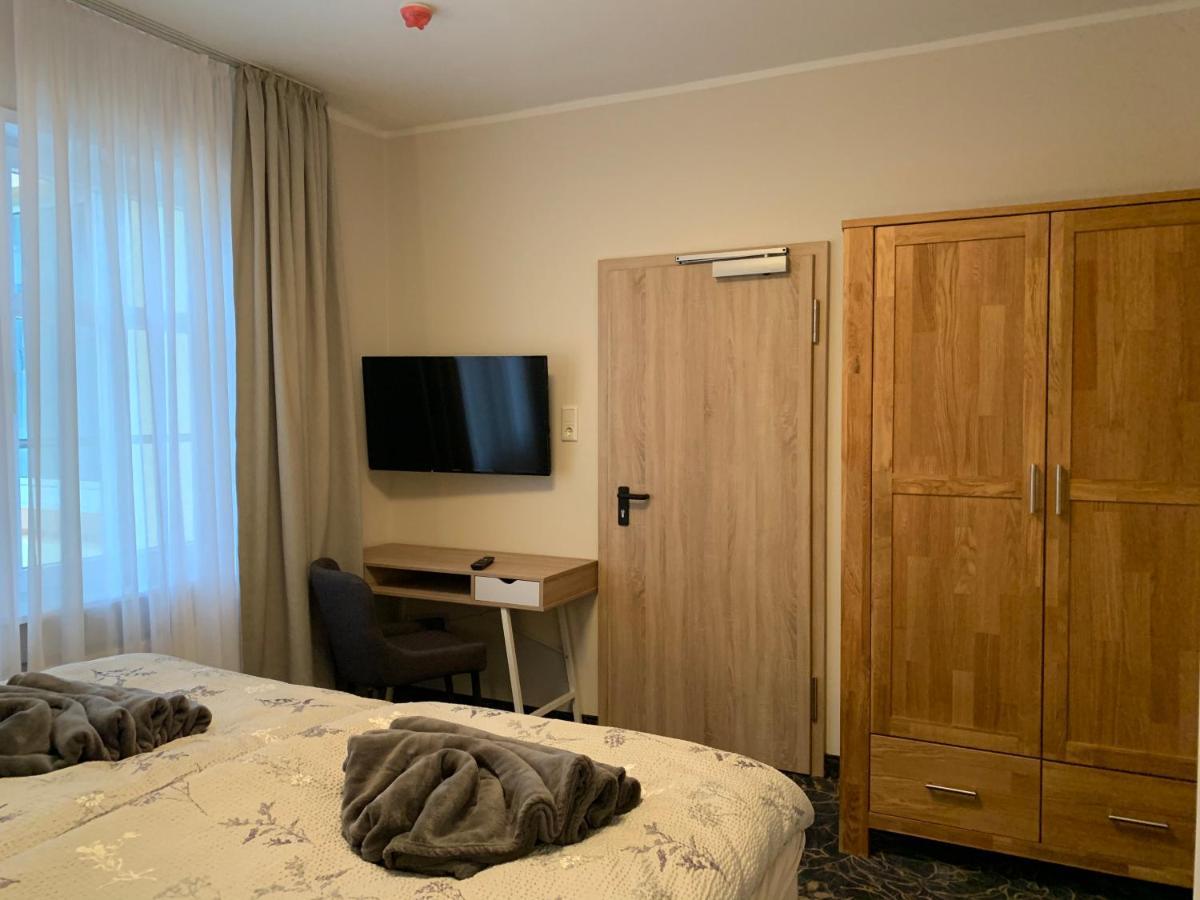 Gaestehaus Am Kurpark Garni * Horn-Bad Meinberg